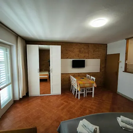 Apartments Marina Makarska Exterior photo