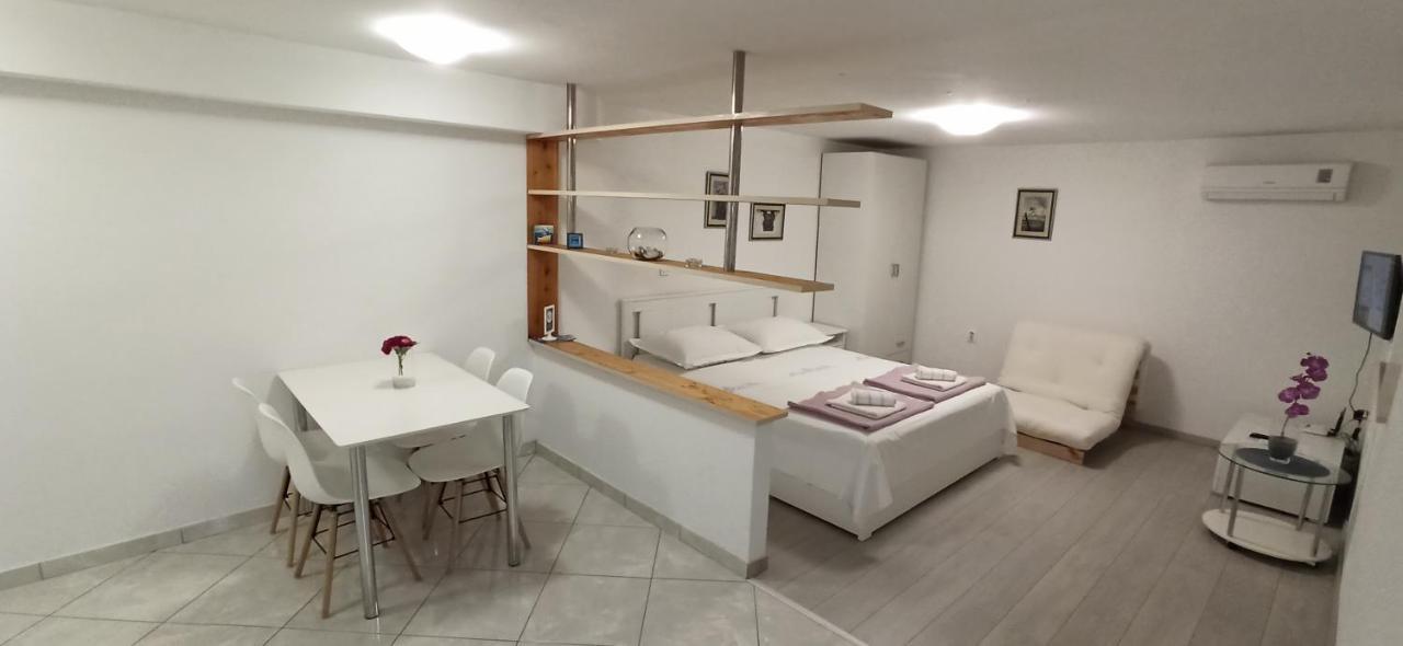 Marina Apartment Makarska